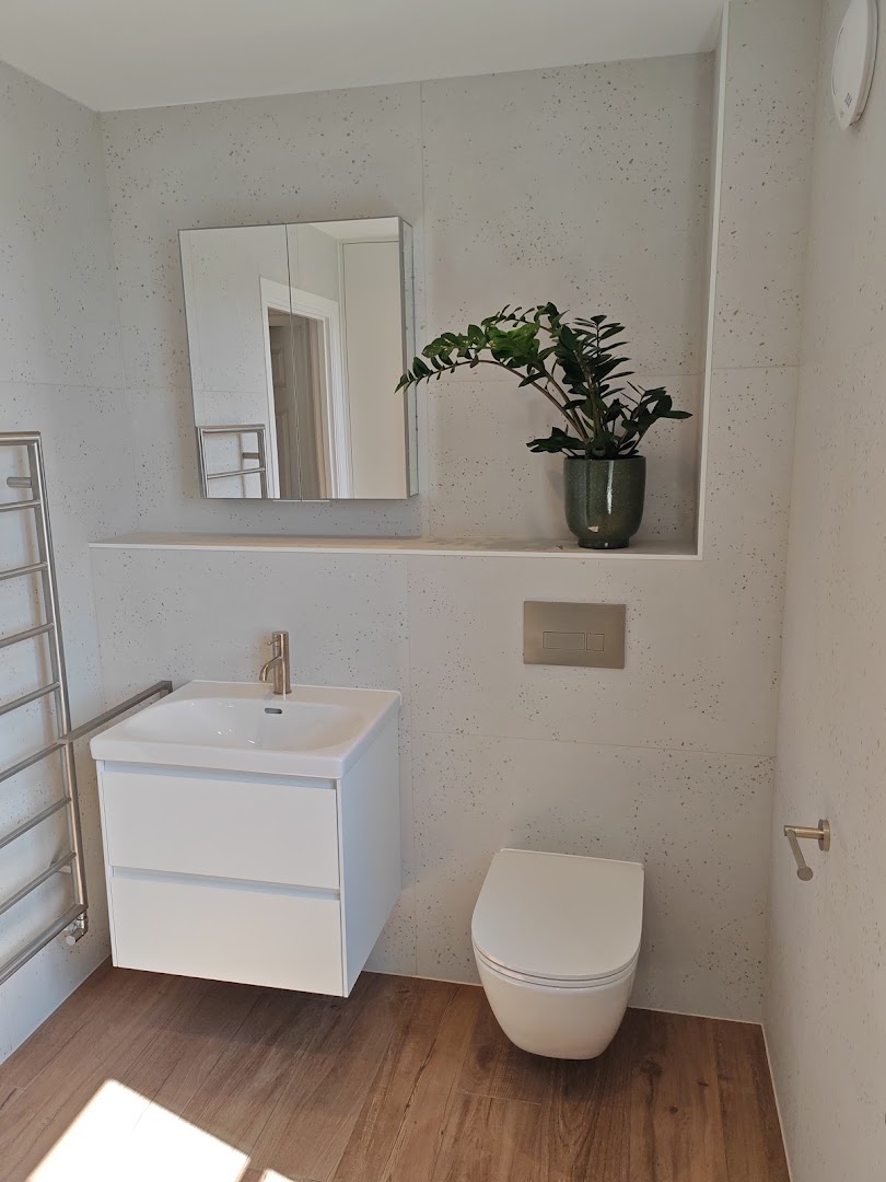 Trim Carpentry & Joinery — Photos 4